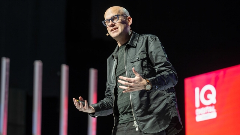 VOM PIERDE INTERNETUL GLOBAL? Viziunile lui Andreas Ekström, jurnalist tech și autor a 8 cărți