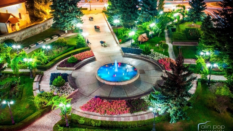 Știați că ”Parcul Mare” din Câmpia Turzii a fost modernizat în anii ‘80, după un model arhitectonic franțuzesc, fiind conceput ca o zonă de repaus și recreere