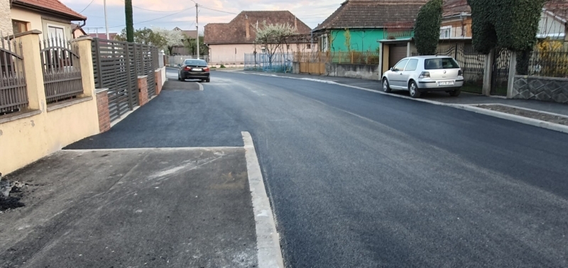 Premieră Națională la Câmpia Turzii: “ASFALTĂRI ÎN CARE BORDURILE SE PIERD ÎN ZARE” - Guinness World Records 2023 “CÂMPIA TURZII BETON CITY”