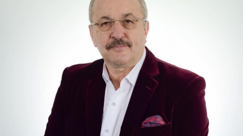 Vasile Dîncu - O Românie gureșă, fără minte!
